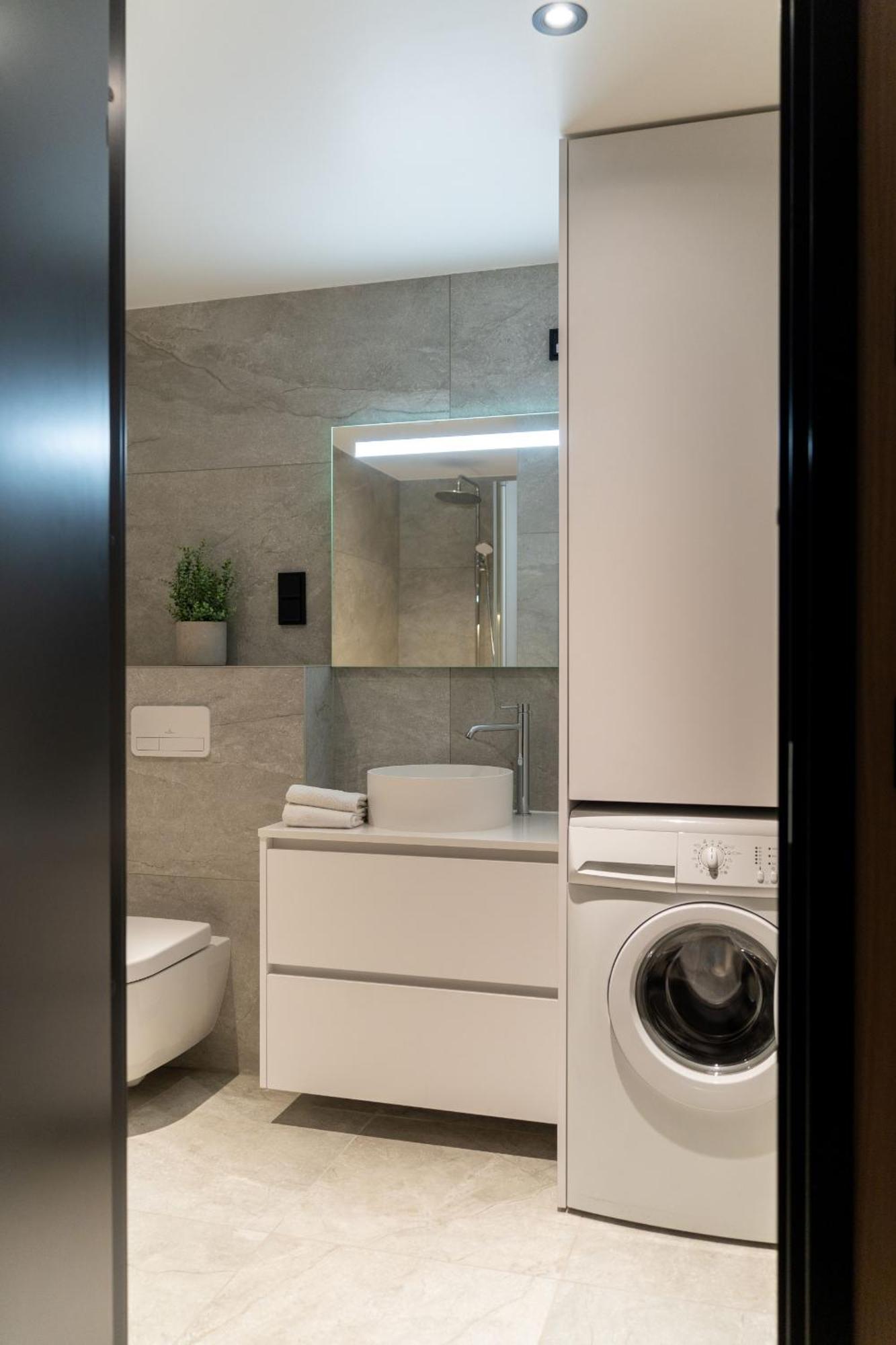 Luksushytte Med Jacuzzi, Summer&Winter Retreat Lyngværet Εξωτερικό φωτογραφία